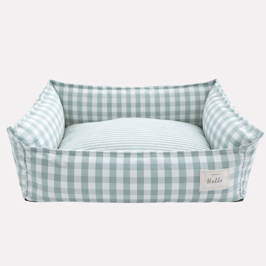 Chelsea Gingham Dog Bed